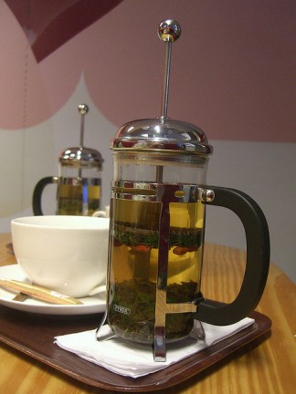 Loose leaf herbal tea