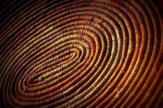 weave basket-228294_640